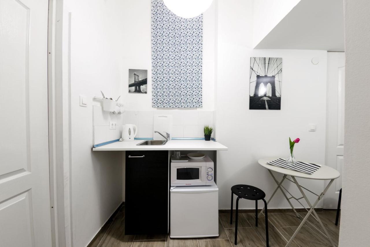 Rio'S Stylish Central Flats Budapeste Quarto foto